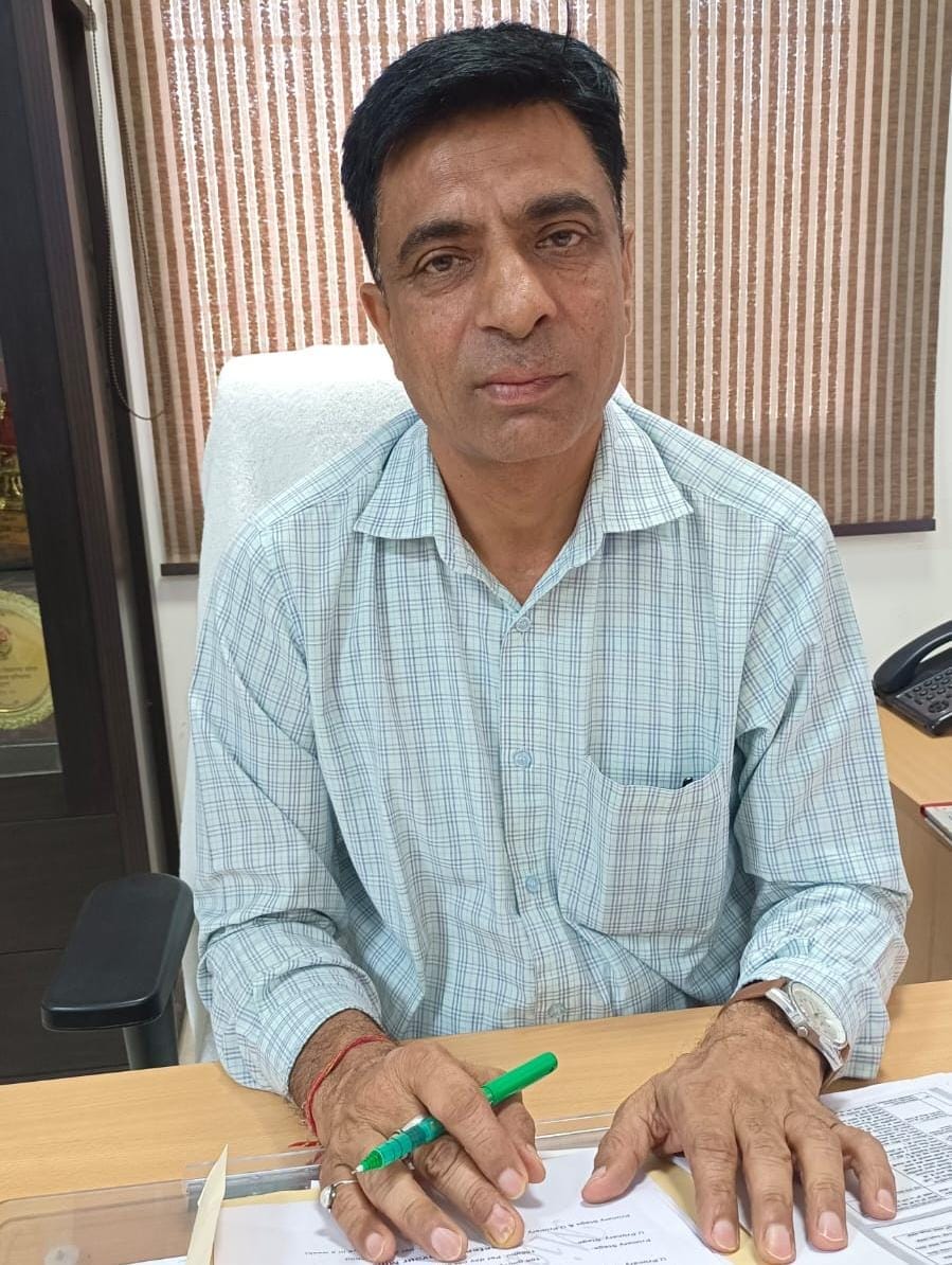 जेईई एडवांस परीक्षा उत्तीर्ण करने वाली दिव्या। जेईई एडवांस परीक्षा उत्तीर्ण करने वाली दिव्या।