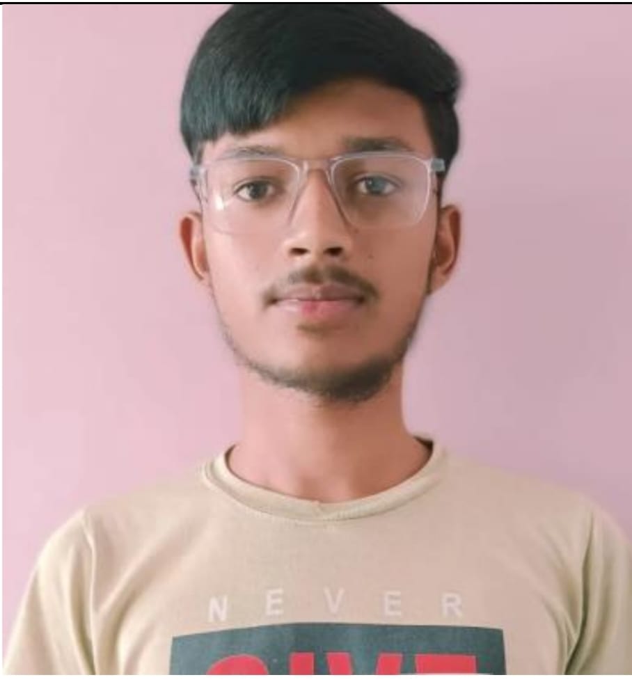 जेईई एडवांस परीक्षा उत्तीर्ण करने वाली दिव्या। जेईई एडवांस परीक्षा उत्तीर्ण करने वाली दिव्या।