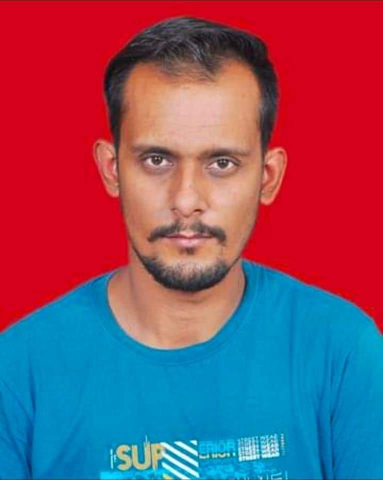 16जेएनडी23: नागरिक अस्पताल में शव का पोस्टमार्टम करवाने आए परिजन व पुलिस। संवाद 16जेएनडी23: नागरिक अस्पताल में शव का पोस्टमार्टम करवाने आए परिजन व पुलिस। संवाद