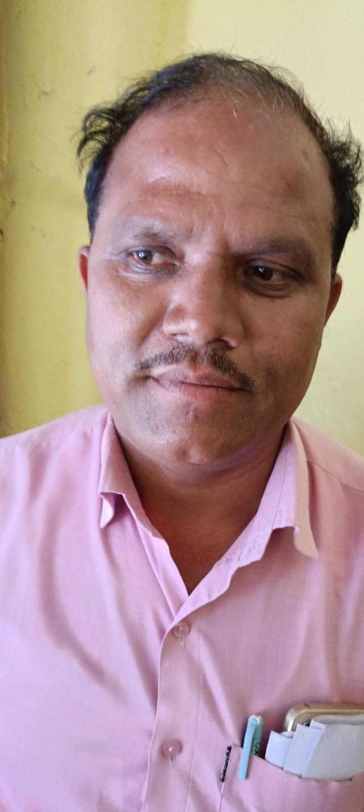 शहर के मोहल्ला बाग गुलशेर खां स्थित नगरीय प्राथमिक स्वास्थ्य केंद्र में मौजूद स्टॉफ । संवाद शहर के मोहल्ला बाग गुलशेर खां स्थित नगरीय प्राथमिक स्वास्थ्य केंद्र में मौजूद स्टॉफ । संवाद