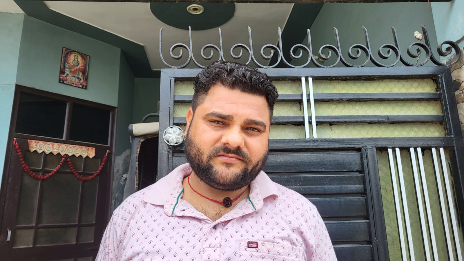 बराड़ा में नालियों की दुर्दशा।