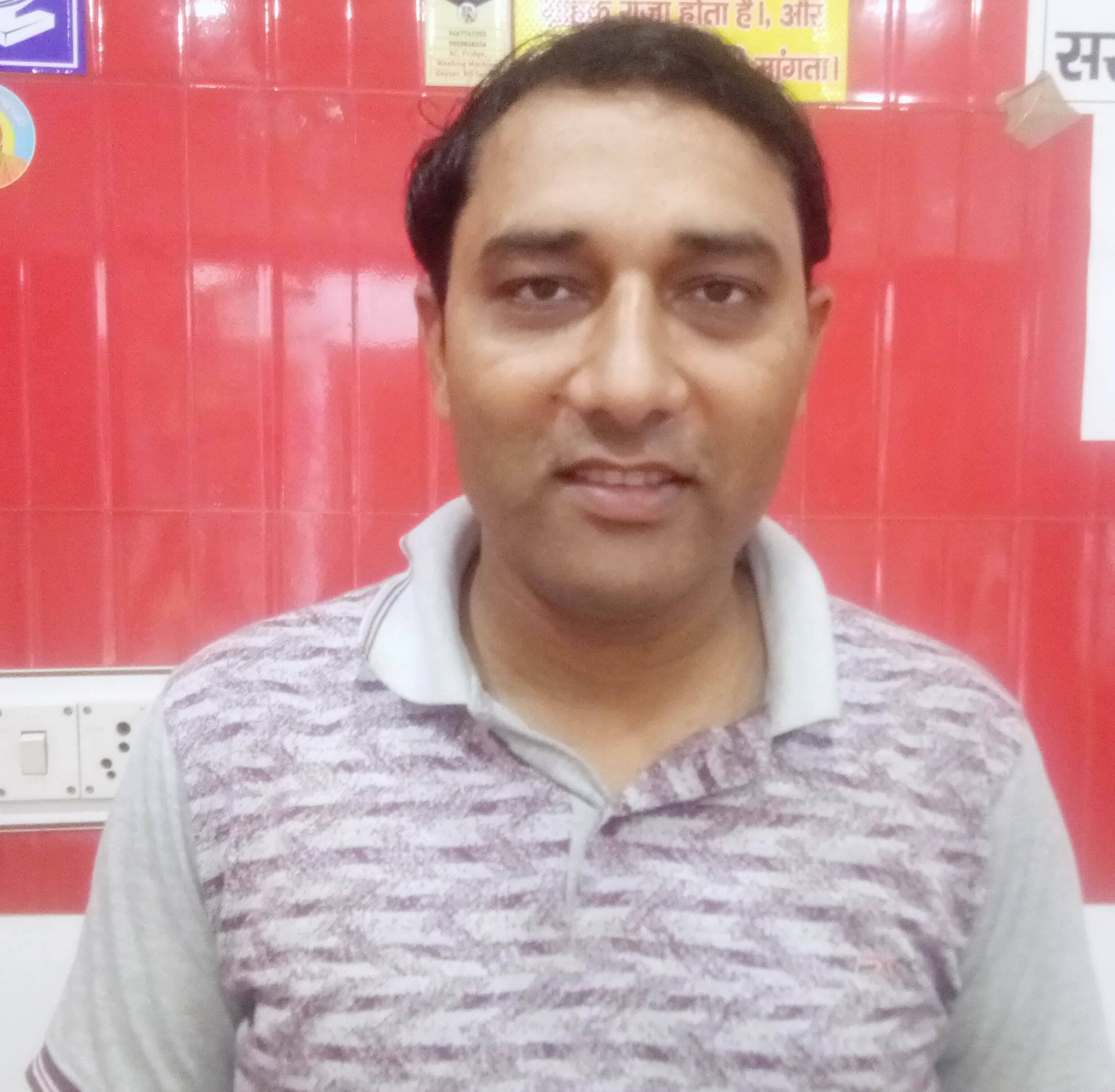 फोटो संख्या:60- पुराने डाकघर के गेट पर लगा ताला--स्रोत--संवाद फोटो संख्या:60- पुराने डाकघर के गेट पर लगा ताला--स्रोत--संवाद