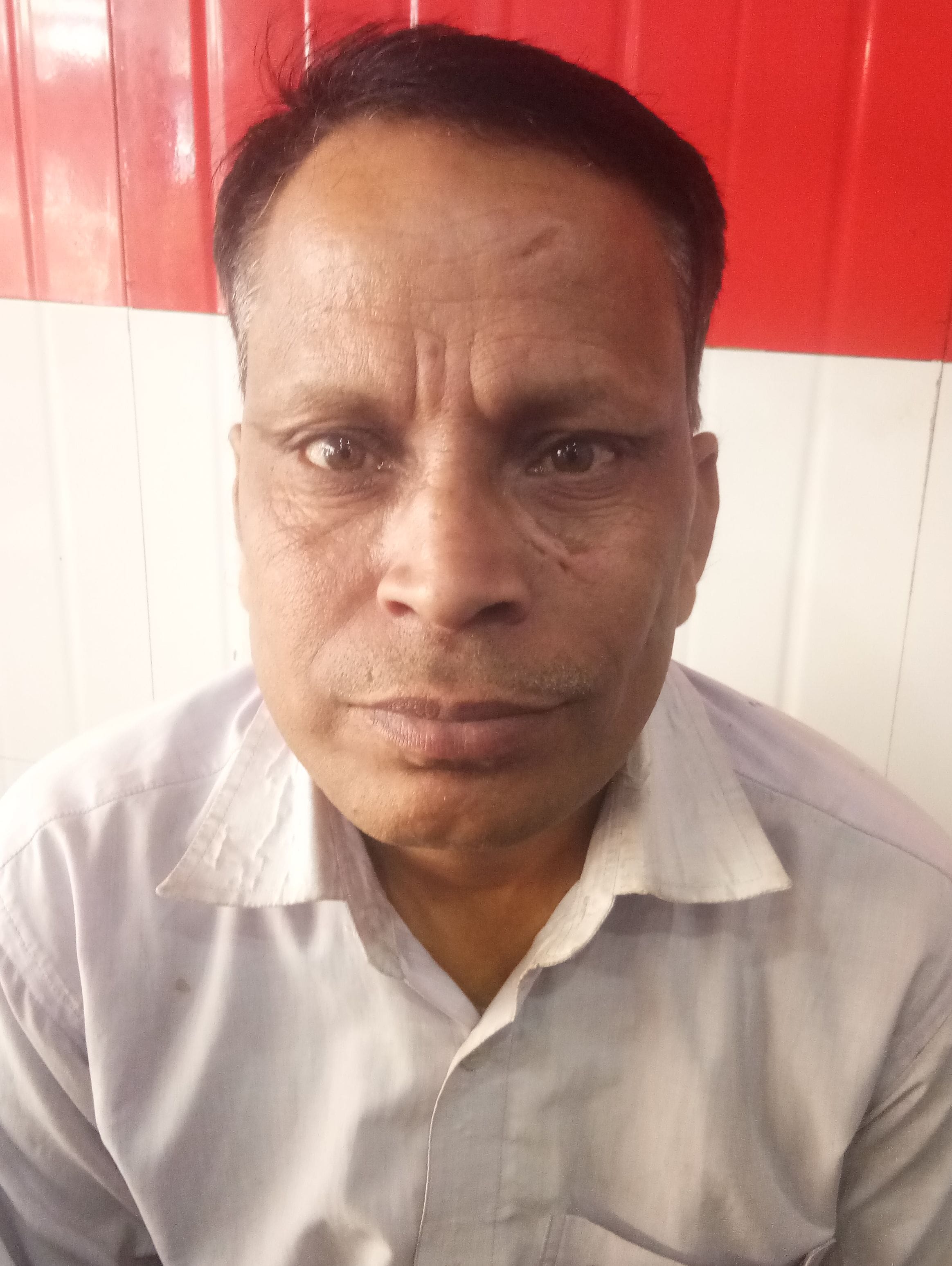 फोटो संख्या: 54 महेद्रगढ़ के मोहल्ला खटीकान में टूटा पड़ा सड़क मार्ग फोटो संख्या: 54 महेद्रगढ़ के मोहल्ला खटीकान में टूटा पड़ा सड़क मार्ग