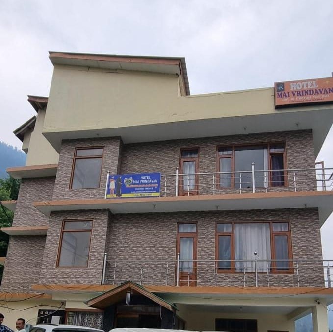 मनाली में चंचल सिंह की पत्नी के नाम पर होटल: स्रोत एसीबी