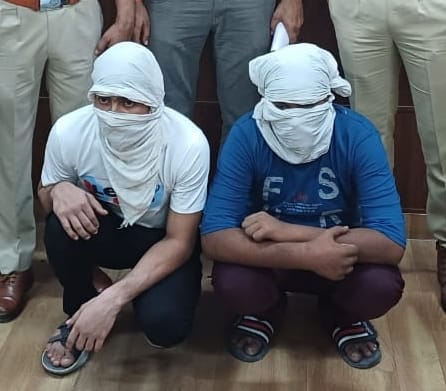 02सीटीके05...पत्रकारों से बातचीत करते उप पुलिस अधीक्षक रवि खुंडिया । संवाद 02सीटीके05...पत्रकारों से बातचीत करते उप पुलिस अधीक्षक रवि खुंडिया । संवाद