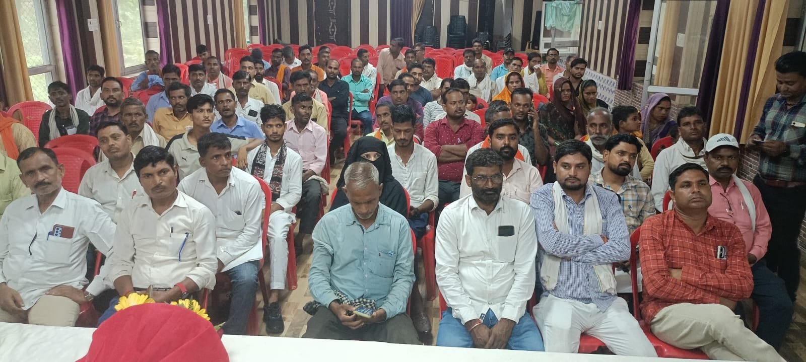 बीसलपुर में ब्लॉक परिसर सभागार में आयोजित क्षेत्र पंचायत समिति की बैठक में मौजूद विघायक एवं अध बीसलपुर में ब्लॉक परिसर सभागार में आयोजित क्षेत्र पंचायत समिति की बैठक में मौजूद विघायक एवं अध
