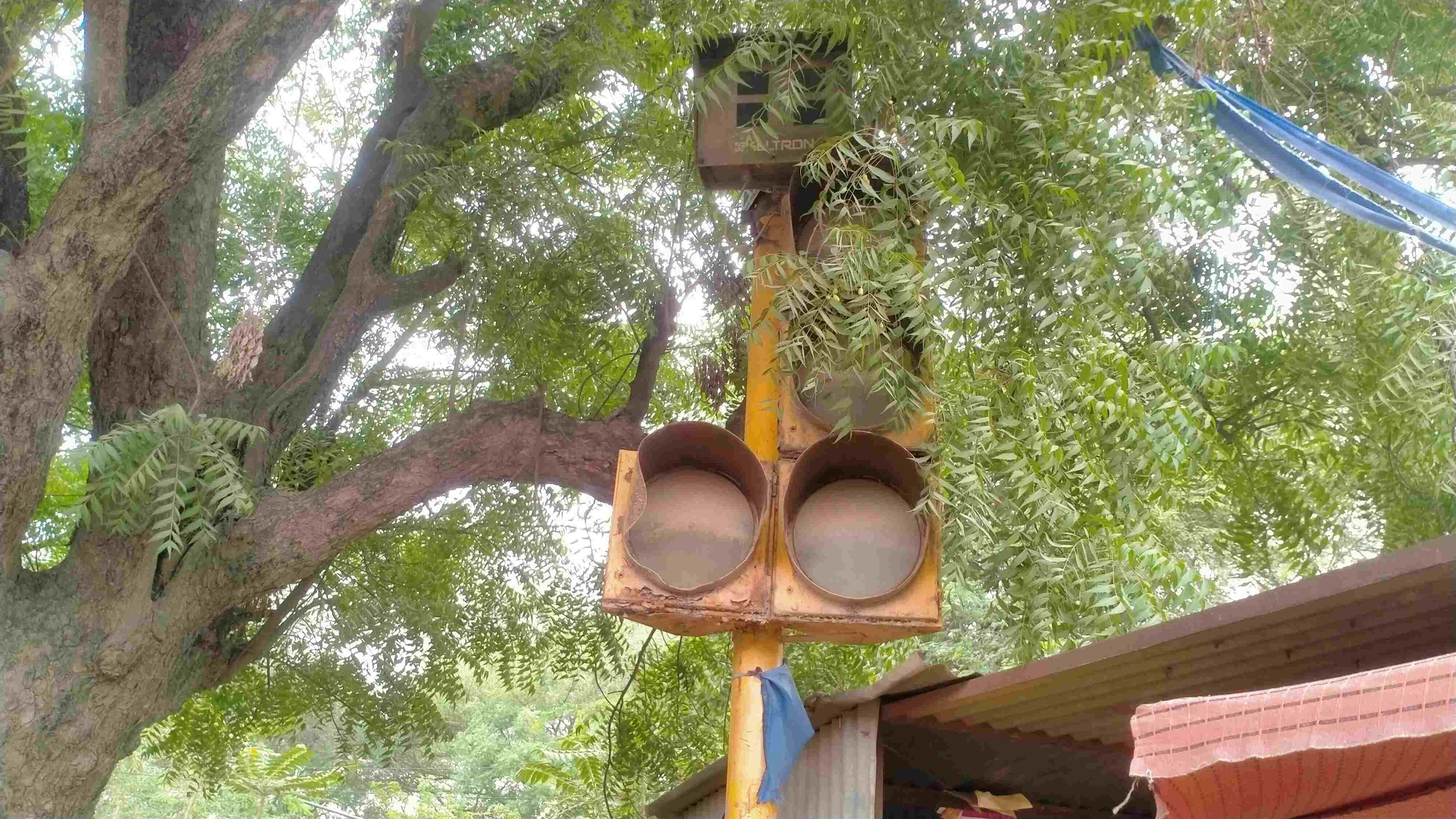 फोटो संख्या:60- माजरा चूंगी के पास लगी खराब ट्रैफिक लाइट--स्रोत--संवाद फोटो संख्या:60- माजरा चूंगी के पास लगी खराब ट्रैफिक लाइट--स्रोत--संवाद