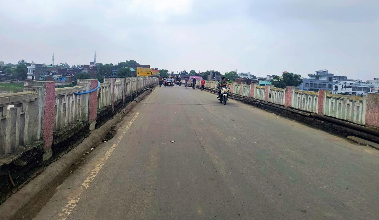 लोधीपुर स्थित खन्नौत नदी का पुराना पुल। संवाद लोधीपुर स्थित खन्नौत नदी का पुराना पुल। संवाद