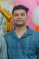 शहर के रोडवेज बस स्टैंड परिसर में भरा पानी।संवाद