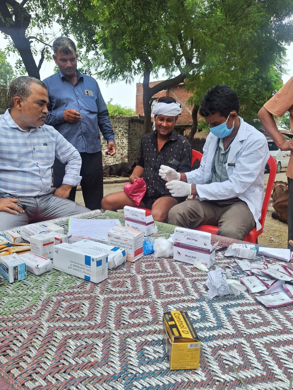 गुजरहाई के पास पानी में बही पुलिया गुजरहाई के पास पानी में बही पुलिया