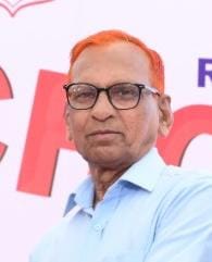 प्रधान सतीश सैनी। प्रधान सतीश सैनी।