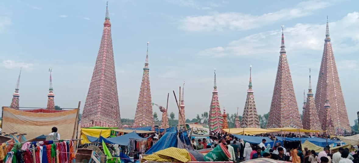 रायपुर कर्बला मे रखे ताजिए। संवाद