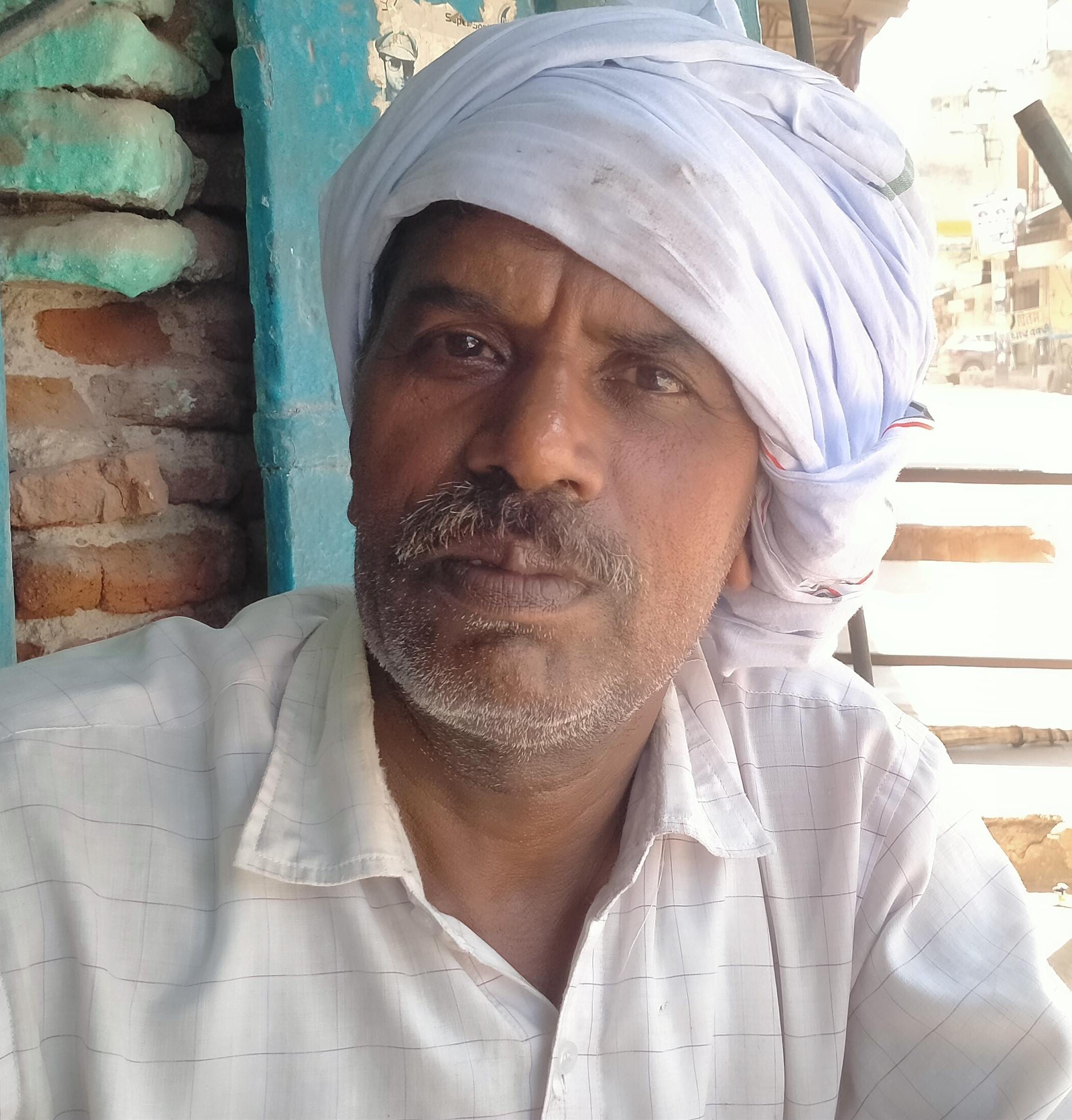 फोटो संख्या:62- कंप्यूटर ऑपरेटर हड़ताल के चलते अंत्योदय सरल केंद्र में खाली कुर्सियां--संवाद फोटो संख्या:62- कंप्यूटर ऑपरेटर हड़ताल के चलते अंत्योदय सरल केंद्र में खाली कुर्सियां--संवाद