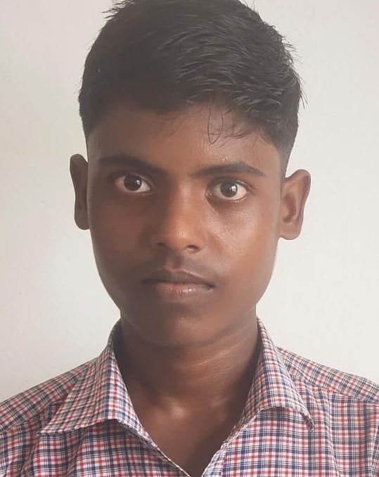 सड़क को लेकर प्रदर्शन करते राजकीय इंटर कॉलेज बोंदरी के बच्चे। संवाद सड़क को लेकर प्रदर्शन करते राजकीय इंटर कॉलेज बोंदरी के बच्चे। संवाद