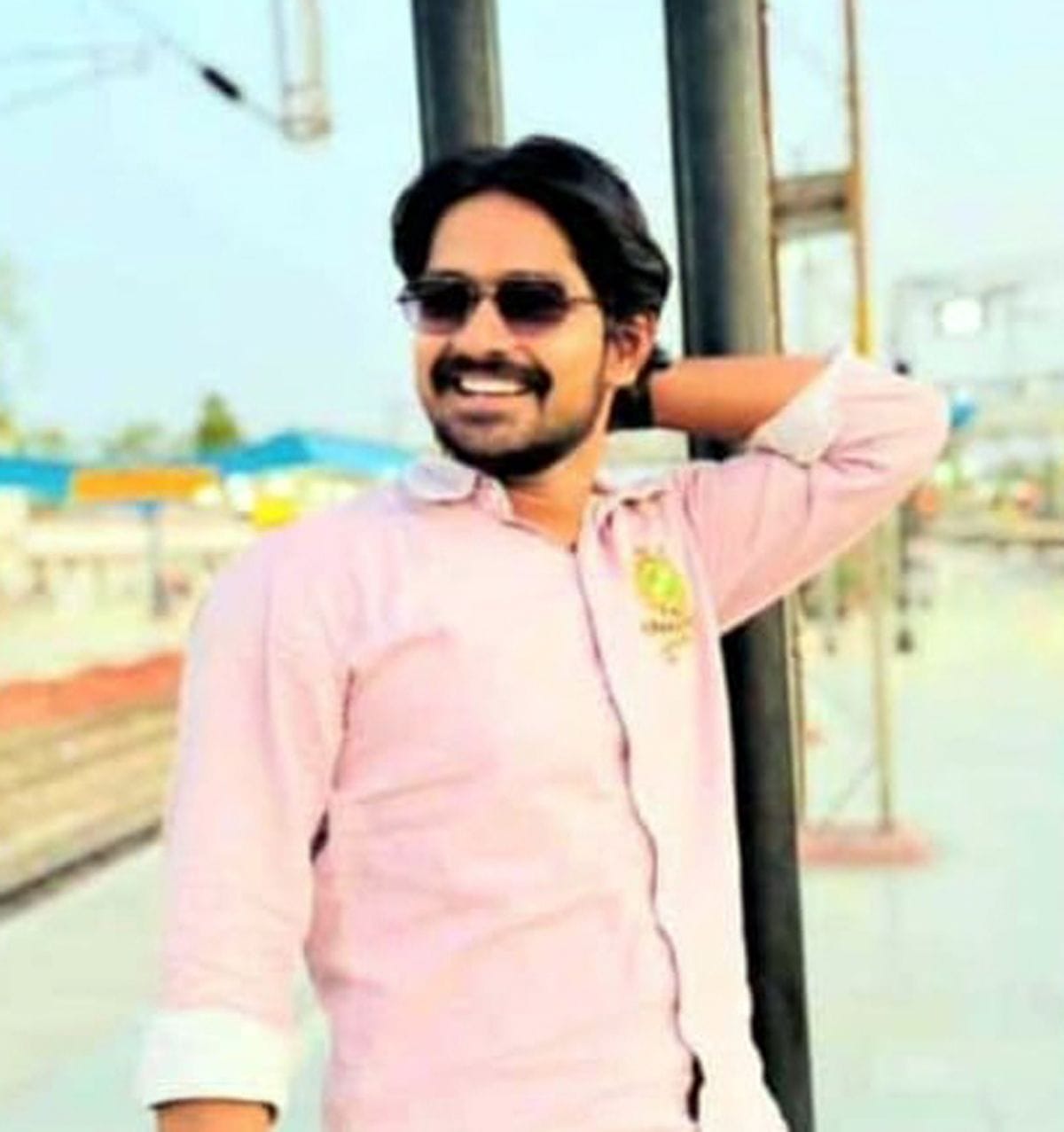 08जेएनडी33: मृत्तक विकास निवासी गांव सिंघपुरा का फाईल फोटो। 08जेएनडी33: मृत्तक विकास निवासी गांव सिंघपुरा का फाईल फोटो।