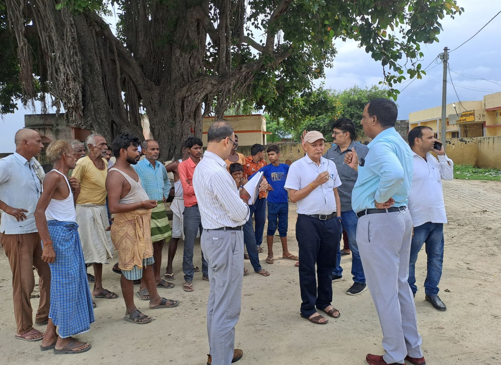 गांव खेड़ा जलालपुर में हो रहा जलभराव। संवाद