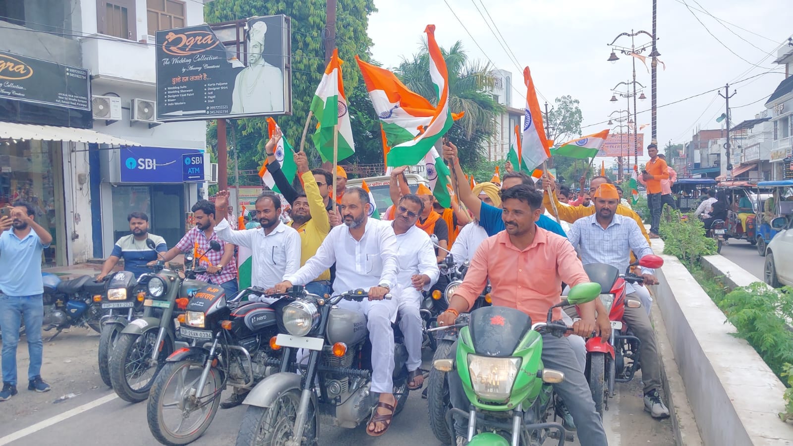 बीसलपुुर में निकाली गई तिरंगा यात्रा।संवाद