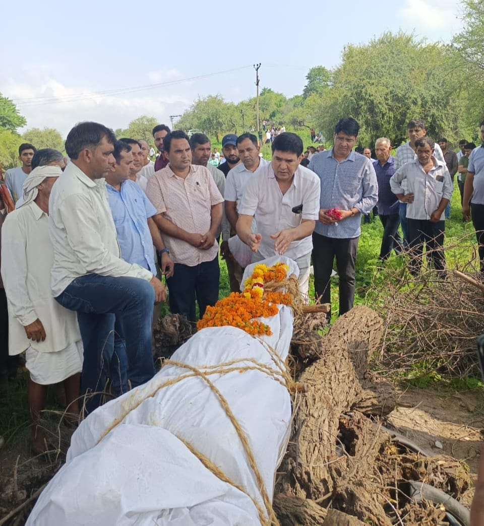 जाते-जाते तीन जनों को जीवनदान दे गया सीकर का आदित्य