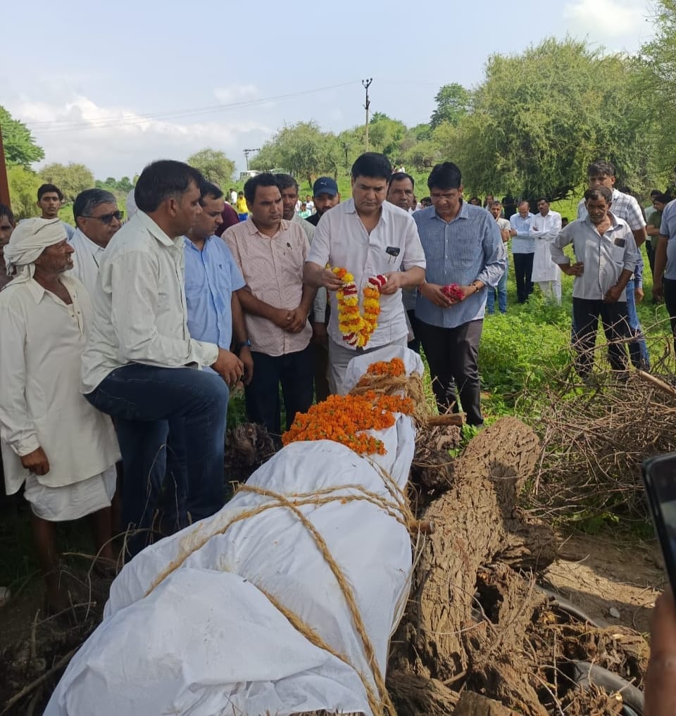 जाते-जाते तीन जनों को जीवनदान दे गया सीकर का आदित्य