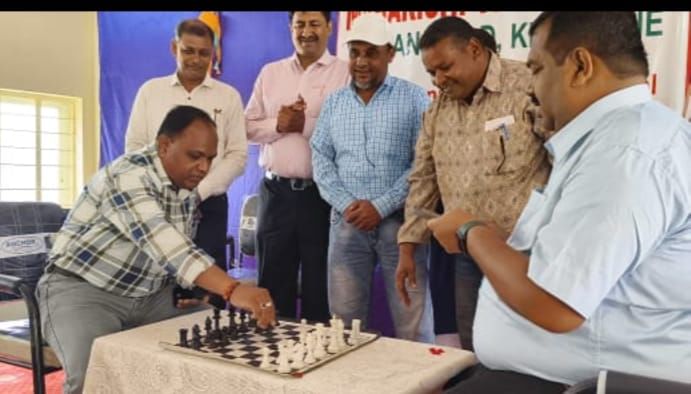 जिला स्तरीय शतरंज प्रतियोगिता का हुआ आयोजन जिला स्तरीय शतरंज प्रतियोगिता का हुआ आयोजन
