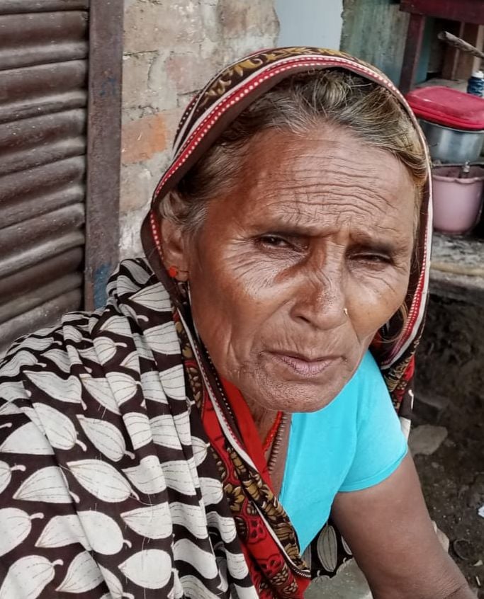 सुआगाड़ा गांव की मुख्य सड़क का हाल- संवाद