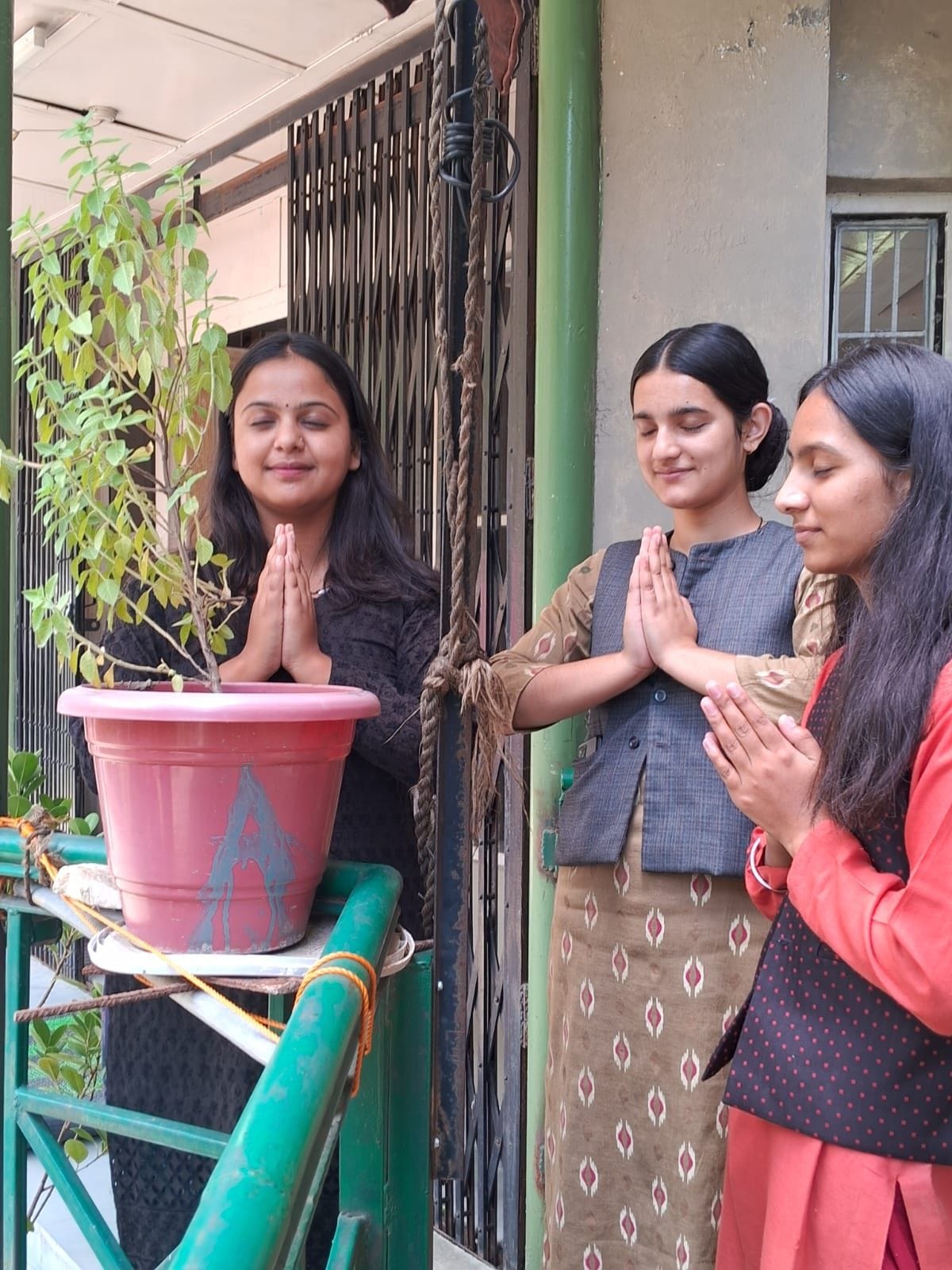 आर्य पब्लिक स्कूल खनेरी में जन्माष्टमी का पर्व हर्षॉल्लास मनाते स्कूल बच्चें आर्य पब्लिक स्कूल खनेरी में जन्माष्टमी का पर्व हर्षॉल्लास मनाते स्कूल बच्चें