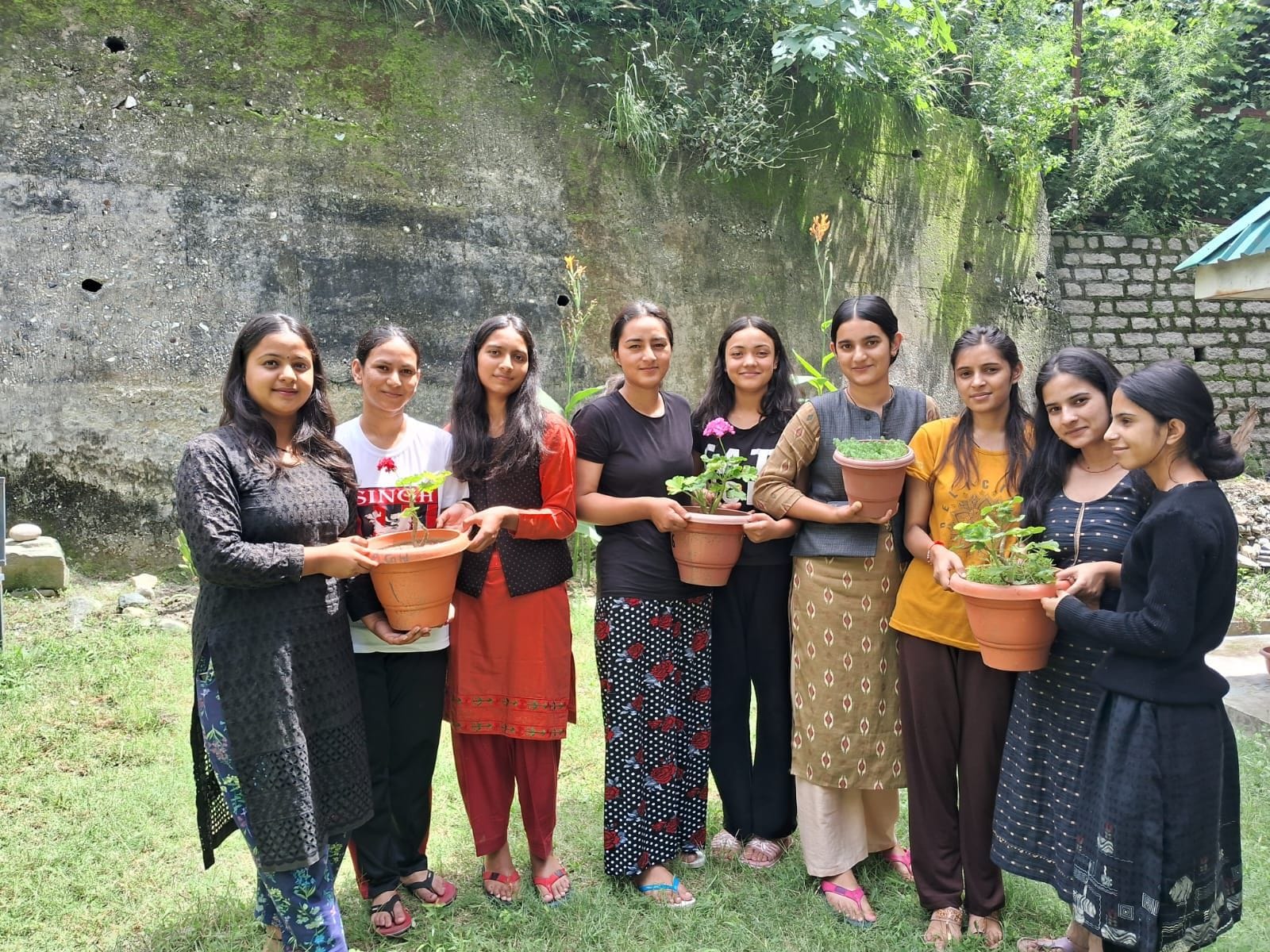 आर्य पब्लिक स्कूल खनेरी में जन्माष्टमी का पर्व हर्षॉल्लास मनाते स्कूल बच्चें आर्य पब्लिक स्कूल खनेरी में जन्माष्टमी का पर्व हर्षॉल्लास मनाते स्कूल बच्चें