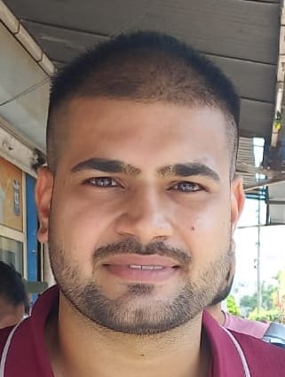 कुरुक्षेत्र। परीक्षा देने के बाद जान जोखिम में डाल बस की छत पर सफर करते अभ्यर्थी। संवाद कुरुक्षेत्र। परीक्षा देने के बाद जान जोखिम में डाल बस की छत पर सफर करते अभ्यर्थी। संवाद