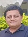 मुख्यडाकघर में पैसे निकलवाने के लिए लाइन में खड़े लोग। संवाद मुख्यडाकघर में पैसे निकलवाने के लिए लाइन में खड़े लोग। संवाद
