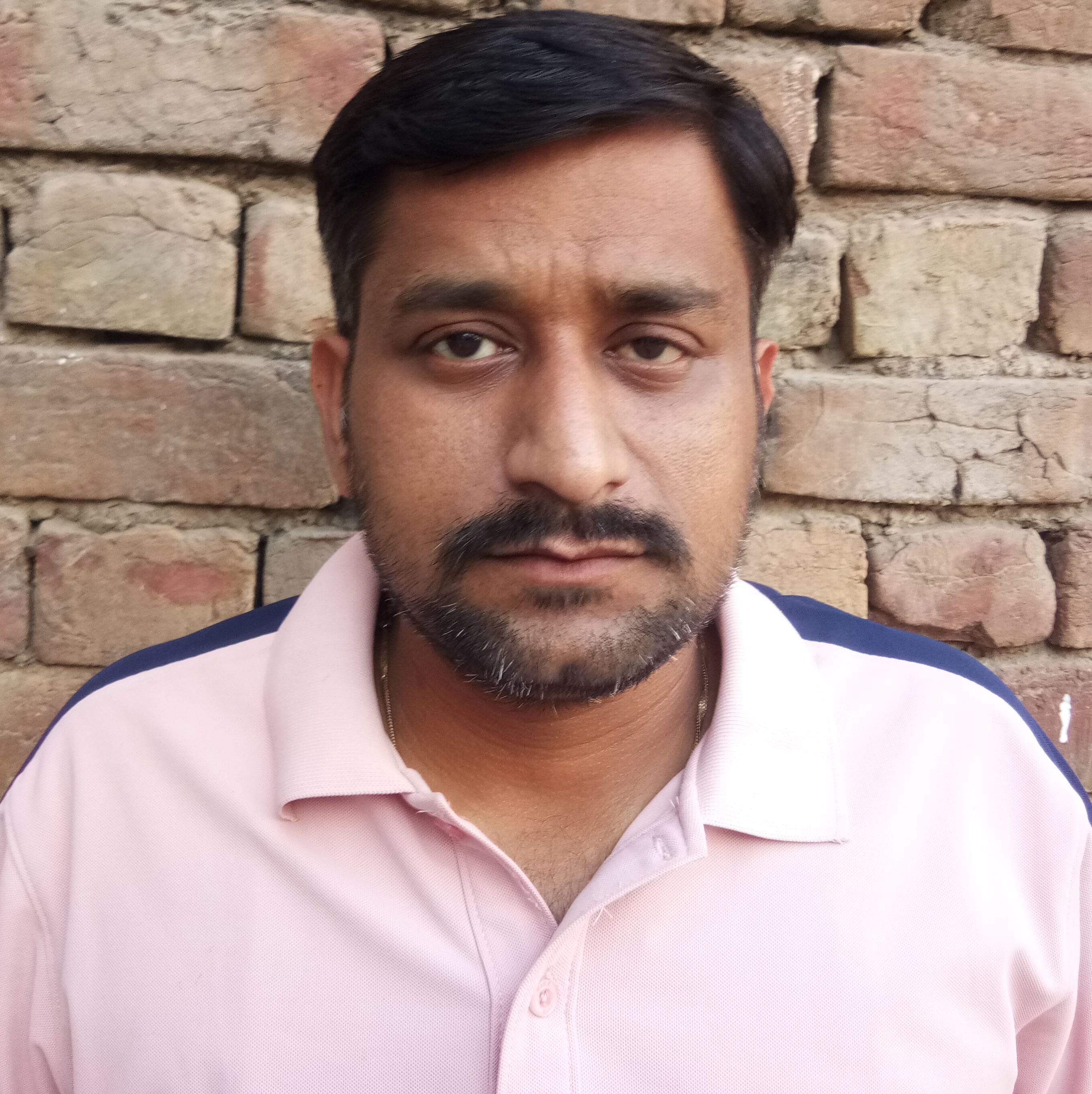 फाेटो संख्या:61- मुन्नालाल--संवाद