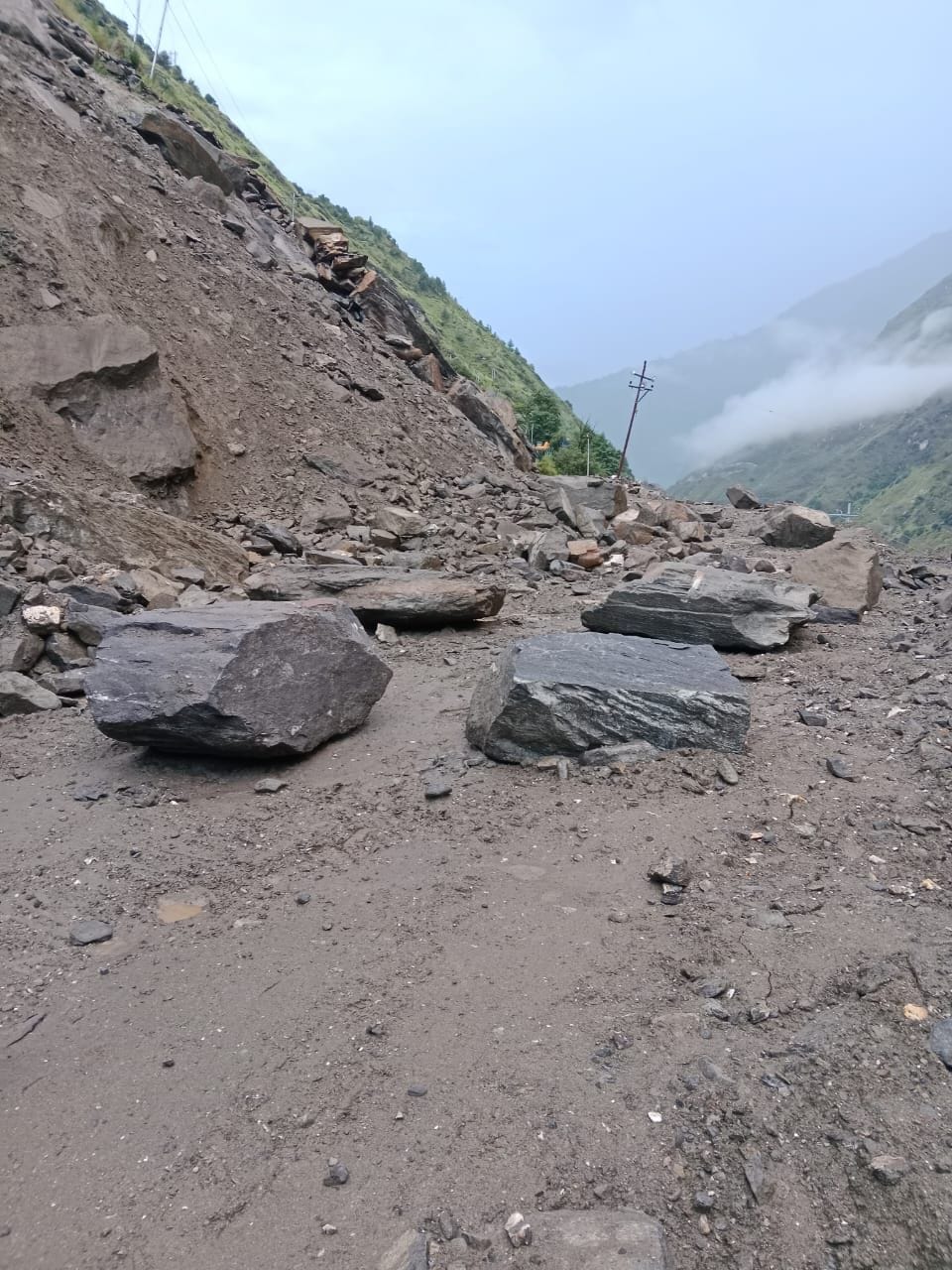 एनएच पांच निगुलसरी भूस्खलन पाइंट