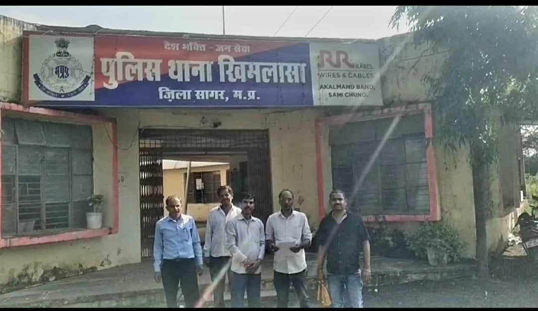 माता मंदिर में चोरी माता मंदिर में चोरी