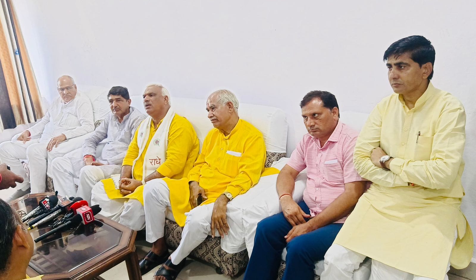 गृह राज्य मंत्री जवाहर सिंह बेढ़म गृह राज्य मंत्री जवाहर सिंह बेढ़म