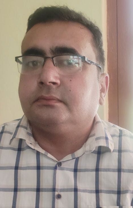 प्रताप सिंह ।