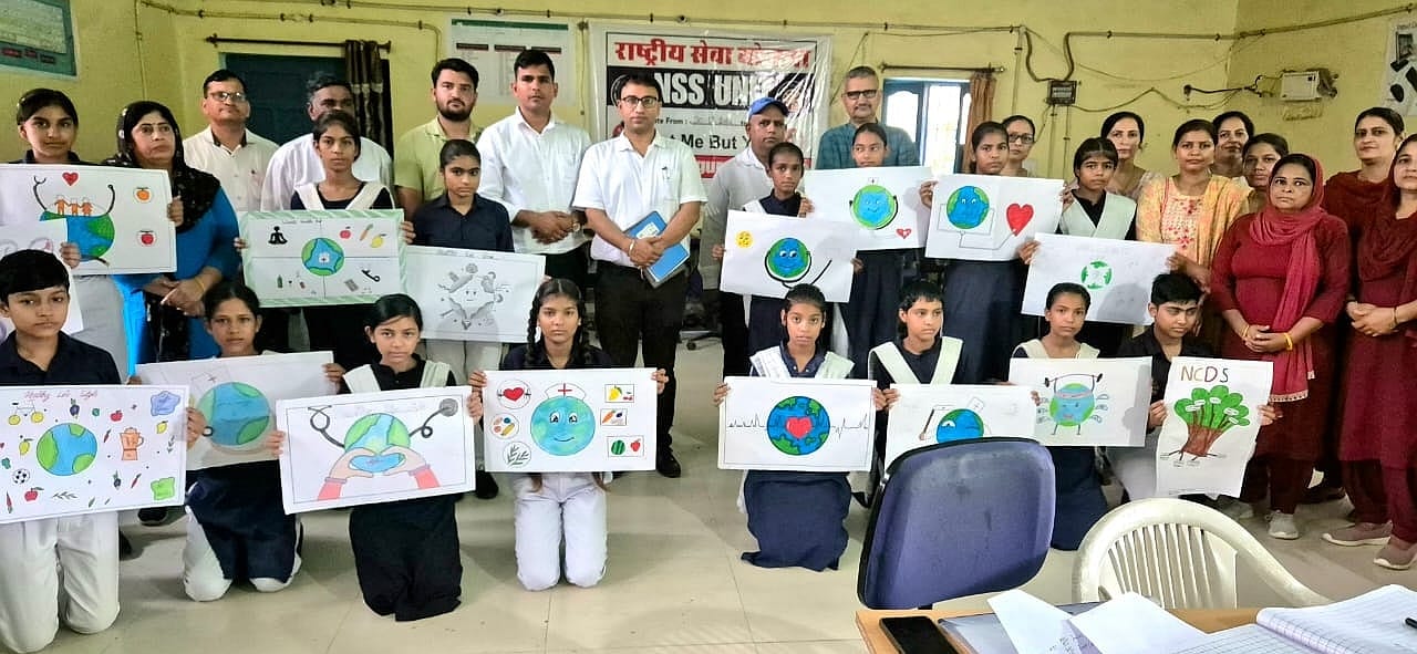 12जेएनडी09: नगूरां राजकीय कन्या वरिष्ठ माध्यमिक विद्यालय में एनसीडी रोगों के प्रति जागरूक करती 12जेएनडी09: नगूरां राजकीय कन्या वरिष्ठ माध्यमिक विद्यालय में एनसीडी रोगों के प्रति जागरूक करती