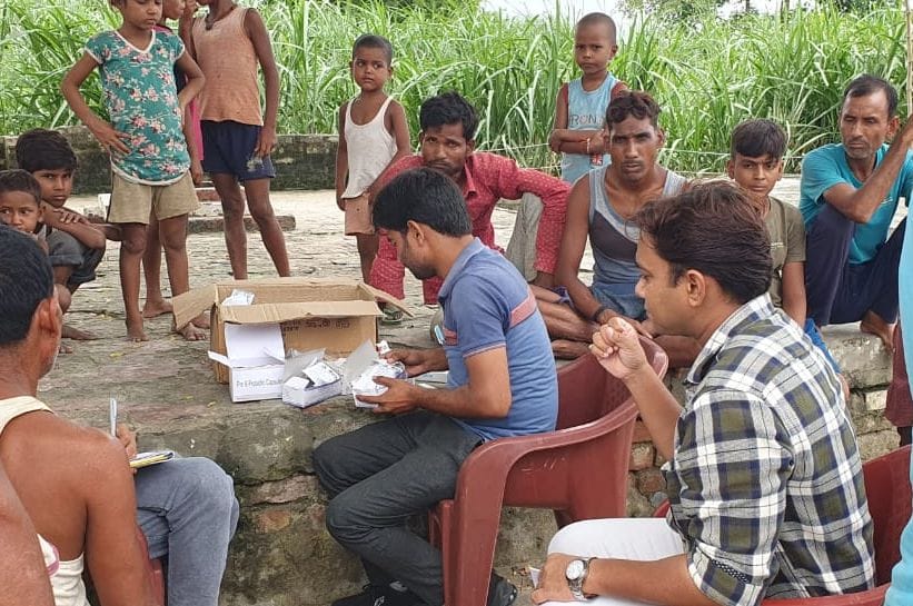 गुलरिया गांव में भरा गंदा पानी   संवाद
