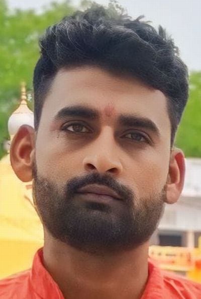 दातागंज क्षेत्र के गांव जरतौली के प्राथमिक विद्यालय में भरा बाढ़ का पानी। संवाद दातागंज क्षेत्र के गांव जरतौली के प्राथमिक विद्यालय में भरा बाढ़ का पानी। संवाद
