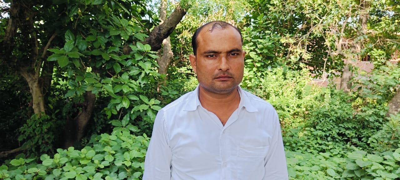 बरखेड़ा के गांव अमखेड़ा लखनऊ में बंद पड़ा हेल्थ एंड वैलनेस सेंटर। संवाद