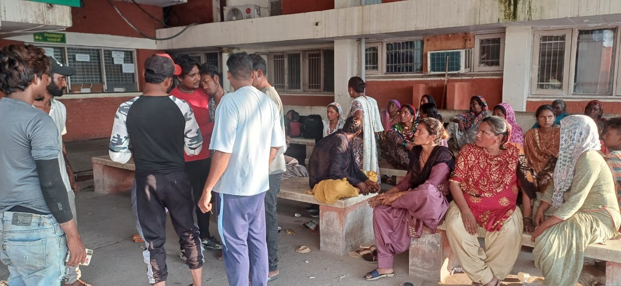 मृतका पृथ्वी उर्फ प्रिया की फाइल फोटो। मृतका पृथ्वी उर्फ प्रिया की फाइल फोटो।
