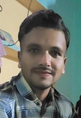 एनएचएम कर्मी राकेश एनएचएम कर्मी राकेश