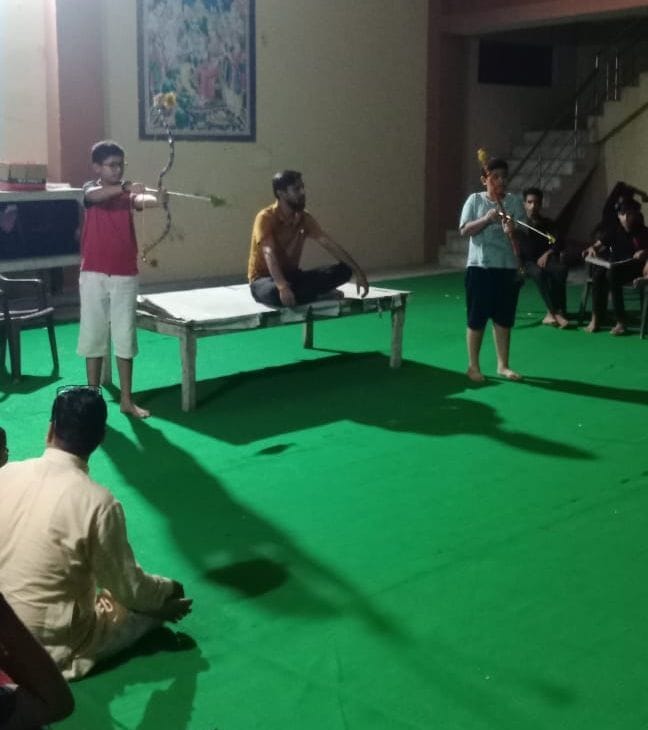 फोटो संख्या:55- श्री आदर्श रामलीला कमेटी का मंच--फाइल चित्र फोटो संख्या:55- श्री आदर्श रामलीला कमेटी का मंच--फाइल चित्र