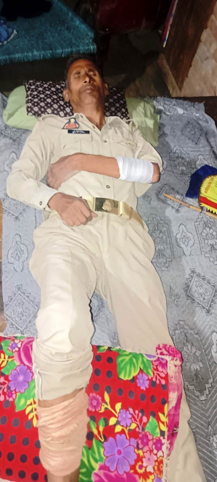 नवाबगंज फोटो 3 घायल होमगार्ड गंगासिंह नवाबगंज फोटो 3 घायल होमगार्ड गंगासिंह
