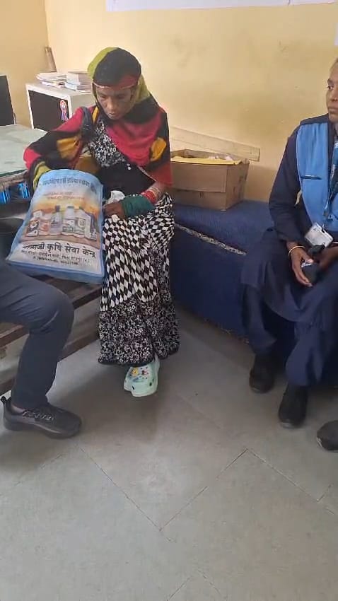 महाकाल लोक से पकड़ाई मंजू परमार से रुखसार, शैफा शेख, और फारूक का कनेक्शन खंगाल रही महाकाल थाना महाकाल लोक से पकड़ाई मंजू परमार से रुखसार, शैफा शेख, और फारूक का कनेक्शन खंगाल रही महाकाल थाना
