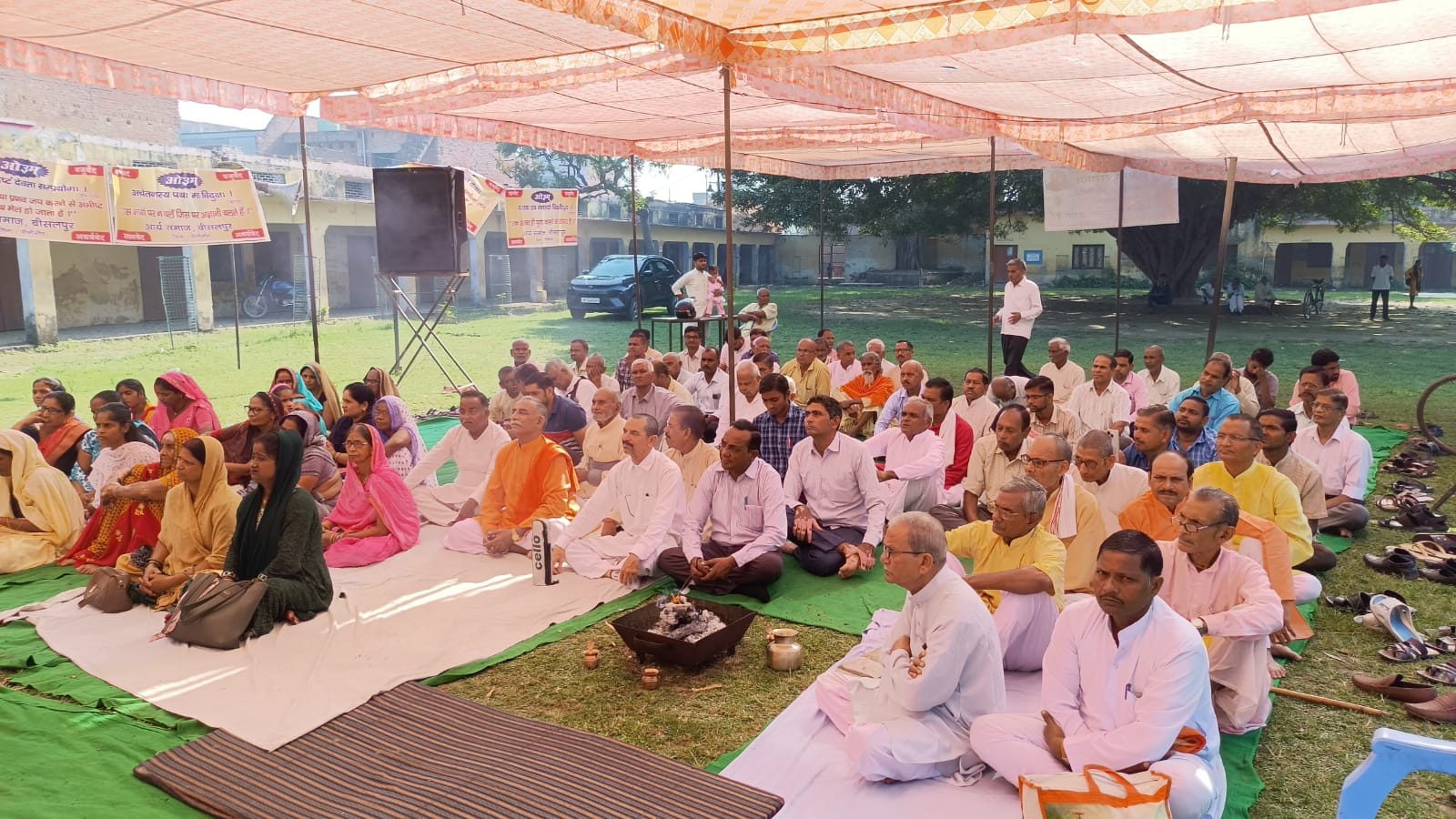 बीसलपुर के जनता कॉलेज में आयोजित कार्यक्रम में प्रवचन देते भानु प्रकाश।संवाद