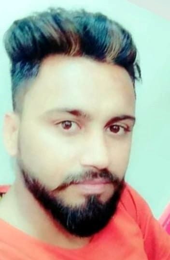 13जेएनडी10 : वह कार जिसकी बाइक से हुई टक्कर। संवाद