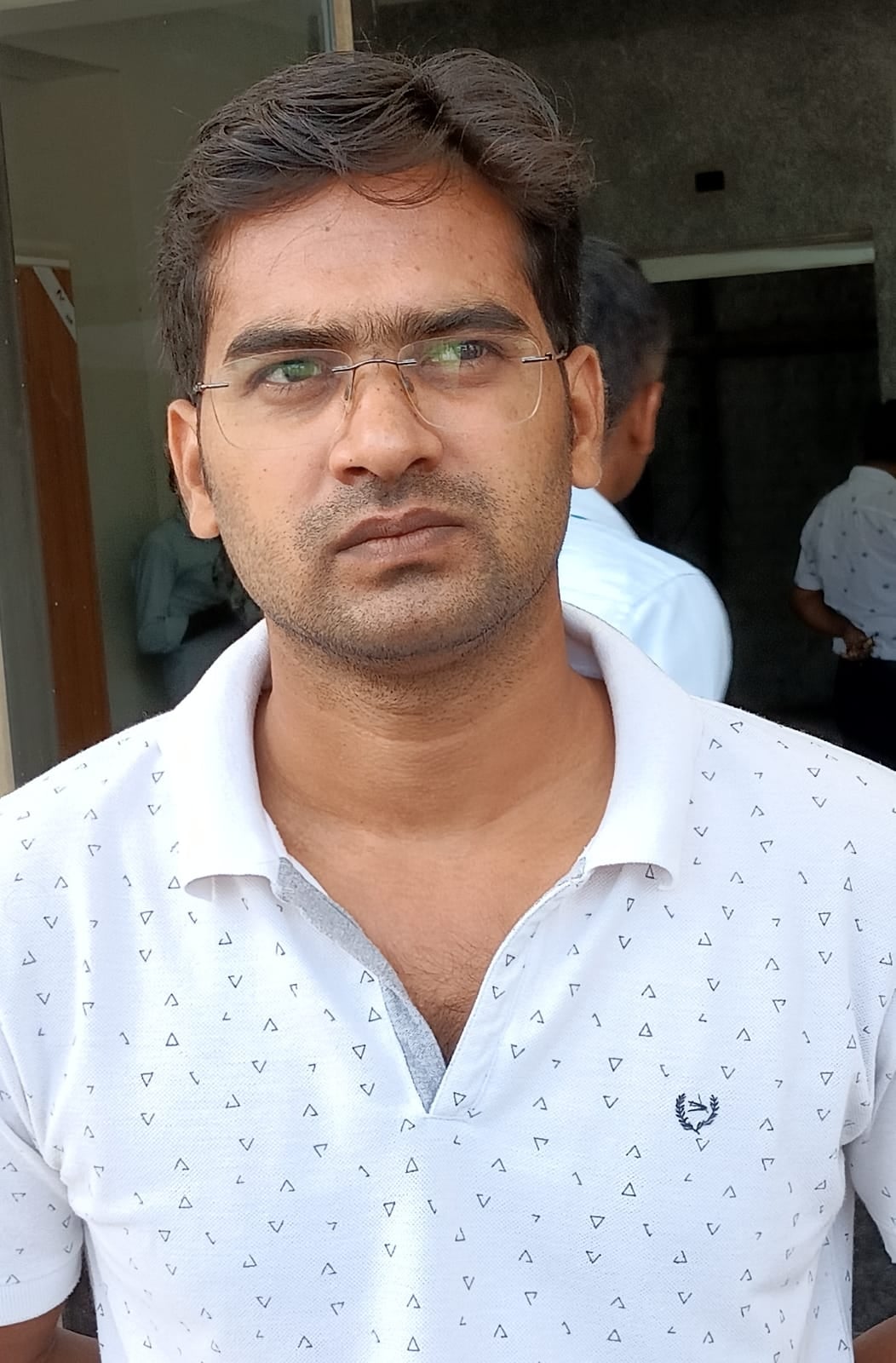 असम हाईवे पर स्थित मेडिकल कॉलेज का गेट। संवाद