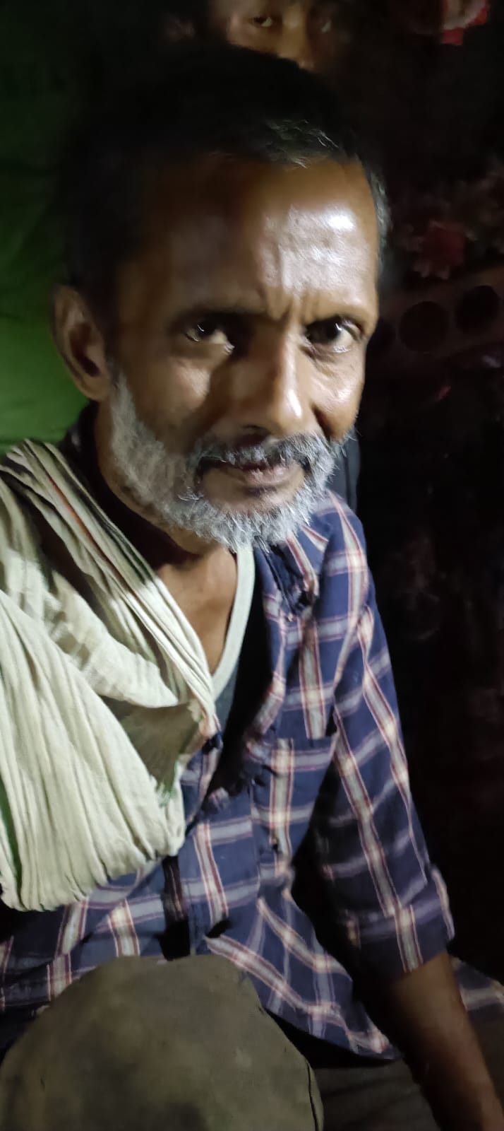 घायल प्रेमशंकर।स्रोत:ग्रामीण घायल प्रेमशंकर।स्रोत:ग्रामीण