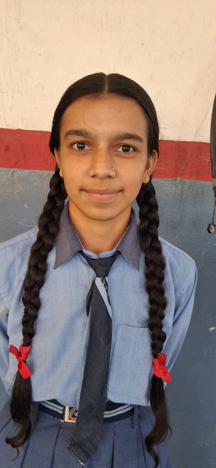 शिवालिक हिल पब्लिक स्कूल अंब में अमर उजाला फांउडेशन के कार्य्रक्रम पुलिस की पाठशाला में बच्चों 