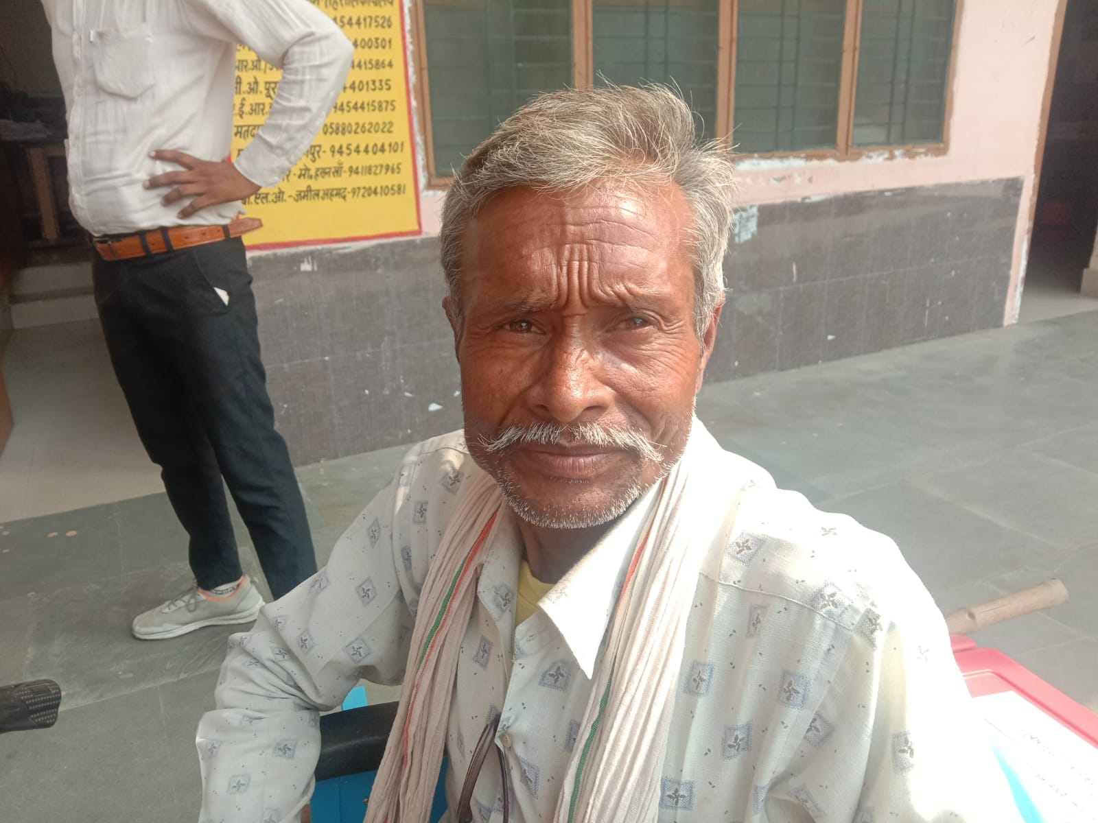 पूरनपुर में संपूर्ण समाधान दिवस में समस्याएं सुनते डीएम संजय कुमार सिंह व अन्य अधिकारी ।संवाद पूरनपुर में संपूर्ण समाधान दिवस में समस्याएं सुनते डीएम संजय कुमार सिंह व अन्य अधिकारी ।संवाद