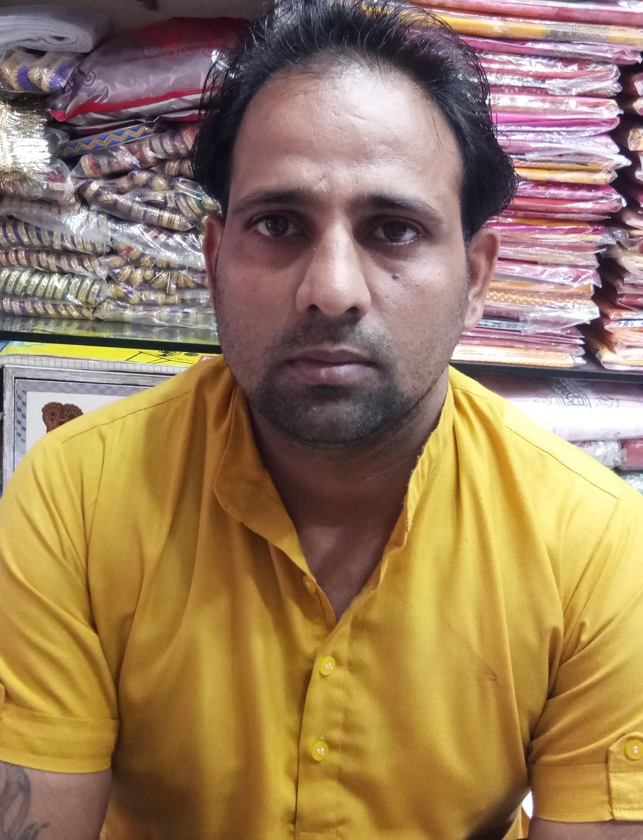 फोटो संख्या:55- सब्जी मंडी मार्ग पर लगा जाम--संवाद फोटो संख्या:55- सब्जी मंडी मार्ग पर लगा जाम--संवाद